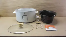 22975a1 Beautiful 6 Quart Programmable Slow Cooker White Icing By Drew Barrymore