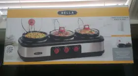 Bella 13557 - 3 X 1.5-quart Triple Slow Cooker Stainless Steel/black Red