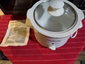 Sc-15 Chefmate 1.5 Quart Slow Cooker Mini #3 Sc-15 Chefmate 1.5 Quart Slow Cooker Mini #3
