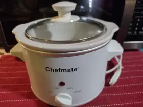 Sc-15 Chefmate 1.5 Quart Slow Cooker Mini Sc-15 Chefmate 1.5 Quart Slow Cooker Mini