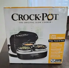 Crock-pot 048894044922 Brand New Crockpot 16oz Little Triple Dipper Slow Cooker With Insulated Case