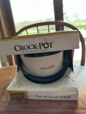 153005 Crock-pot Crockpot Electric Lunch Box Portable Food Warmer On-the-go 20oz Black/white