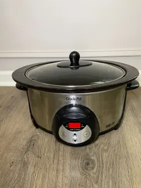 5855 Crock-pot Slow Cooker Stainless Steel 3 Temperature Settings With Glass Lid