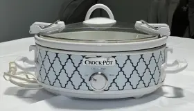 Sccpccm250-bt-br Crock-pot 2.5- Quart Mini Manual Casserole Slow Cooker White/blue And Lid Lock