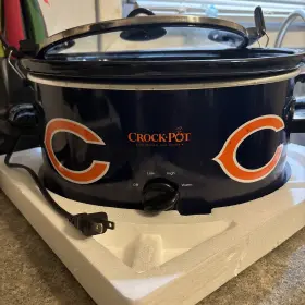 Sccpnfl600-cb Crock-pot Chicago Bearsnfl Crockpot Slow Cooker 6 Quart Cook Carry With Locking Lid Tailgate