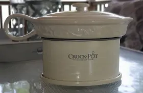 Sccpvg000 Crock-pot Gravy Boat Excellent Cond So Handy For Dips&syrup Too 2.25 Cups Nice