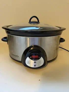 Sccvc651-cp Crock-pot 6 Quart Slow Cooker Black With Lid And Inner