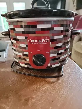 Scr250-urc Crock-pot Slow Cooker 2.5 Quart Red Black White Tan Gray Plaid #3