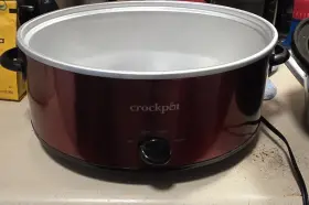 Scv7ookrnp Crock-pot Electric Slow Cooker Red Black Glass Lid 4 Settings Dishwasher Safe