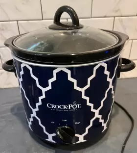 Stc400-blt-wm1 Crock-pot The Original Slow Cooker 4 Quart - Brand New