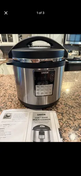 Zsele22 Crock-pot