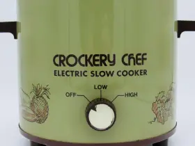 H1212 Crockery Chef Vintage Ceramic Electric Slow Cooker Model - 1970s 3 1/2 Q #2