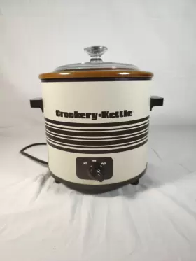 E12736 Crockery Kettle Vintage Brown And Tan Slow Cooker Tested With Pyrex Lid