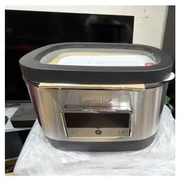 Dicim100 Dash Chef Series Digital Sous Vide Water Oven Dicim100 Dash Chef Series Digital Sous Vide Water Oven