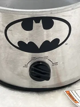 Dcb-200cn Dc Batman 2-quart Slow Cooker Silver - No Lid Or Bowl #2