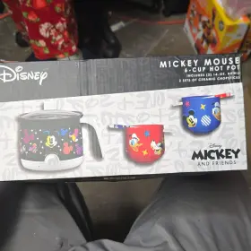 Hpr-dim-mm1 Disney Uncanny Brands Mickey Mouse 6-cup Hot Pot Slow Cooker Set With Bowls And Chopsticks