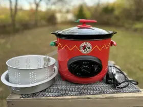 Hsd-238c El Paso Chile Company Rare 3-in-1 Multi Cooker Slow Fryer Steamer Red