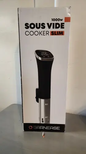 Gsv-10001 Garnease Sous Vide Cooker Starter Kit Model Slightly Used