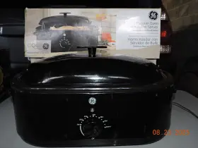 Ge169154 Ge Electric Roaster Pan With 3 Tray Buffet Server