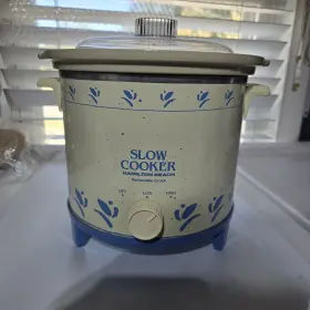 Hamilton Beach 040094014101 Vintage Slow Cooker 4-quart With Removable Crock