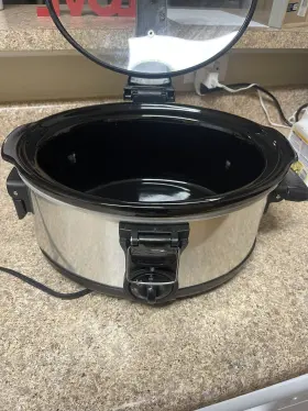 33461 Hamilton Beach 6 Quart Slow Cooker Stay Or Go