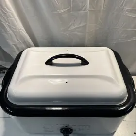527w Hamilton Beach Vintage 18 Quart Roaster Oven Model Excellent Condition Tested #3 527w Hamilton Beach Vintage 18 Quart Roaster Oven Model Excellent Condition Tested #3