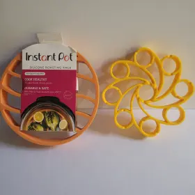 5253514 Instant Pot New Silicone Roast Rack And Egg Lot Of 2 Kitchen Kitchenware