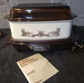 4050 Jcpenney Vintage 4 Quart Slow Cooker Model - Open Box #2