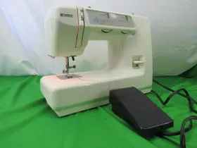 38512318990 Kenmore Mod Sewing Machine With Pedal White Used
