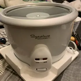 700109 Kitchen Gourmet 2 Setting Rice Cooker/electric/cook/warm With Lever