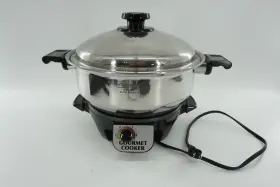 Sv001va Lustre Craft West Bend 6 Quart Slow Cooker Stockpot Stainless Electric Base And Lid