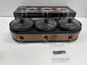 Megachef 744759627520 Triple 2.5 Quart Slow Cooker And Buffet Server 3 Ceramic Cooking Pots