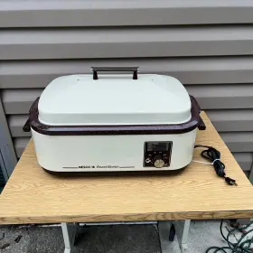 4218-07 Nesco 18 Quart Roast Master Model #4218-07 Gently Used Roaster #3