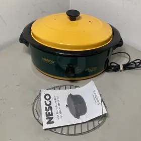 4816-15 Nesco Green Bay Packers Slow Cooker Roaster Steam Bake Gold Black 6 Qt