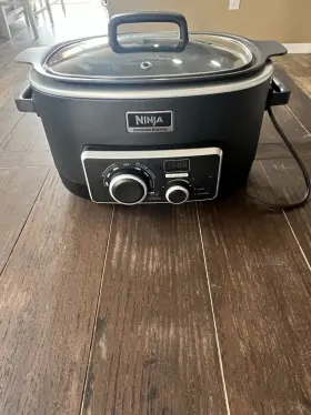 Mc751 Ninja Cooking System Black 6 Quart - Great Condition