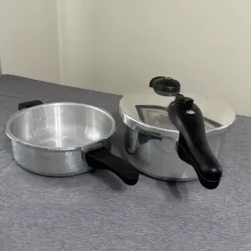 0923a Philippe Richard 5 Quart And 3 Aluminum Pressure Cooker Stove Top Pot 2 Piece Set 0923a Philippe Richard 5 Quart And 3 Aluminum Pressure Cooker Stove Top Pot 2 Piece Set