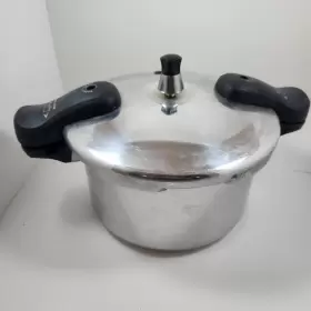 Y22-4-00 Philippe Richard 5 Quart Aluminum Pressure Cooker Stove Top Pot With Manual #2