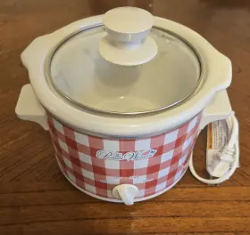 Pwa036211223005 Pioneer Woman The Red And White Checkered 1.5 Quart Slow Cooker Crock Pot Works