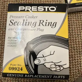 09924 Presto - Pressure Cooker Gasket Sealing Ring