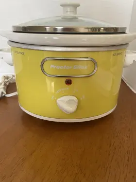 33114y Proctor Silex Yellow 1.5 Quart Slow Cooker Tested-works
