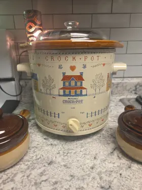 3150-003 Rival Vintage Cottage Core Crockpot Slow Cooker Brown Stoneware With Glass Lid