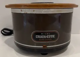 3200-008 Rival Vintage Model 3200-1 Crock Ette Pot Brown Slow Cooker 1 Quart Mini 0207