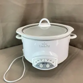 38501-w Rival Crock Pot Stoneware 5 Quart White Model