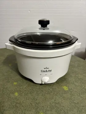3950 Rival Vtg Crock Pot Model Slow Cooker White Complete Works Great
