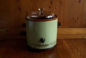 C116t Rival Vintage 1970s Crock Pot Slow Cooker 3.5 Quart Avocado Green 3100 With Box