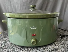 Md-th7000h Rival Avacado Green 7 Quart Oval Crockpot Pre Owned