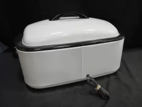R0200 Rival 20 Quart Programmable Roaster Oven Model #3