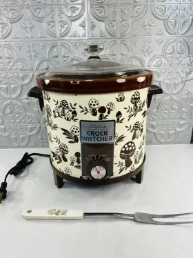 400.659200 Sears Merry Mushroom Fork And Countercraft Crock Pot Slow Cooker Roebuck