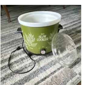 6158200 Sears 3 Quart Green Slow Cooker With Glass Lid Temp Control Model 400