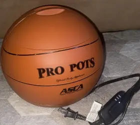 Bb10 Select Brands Pro Pots Basketball-shaped Crock Pot Food Warmer Slow Cooker 1.5 Quart In Vgc